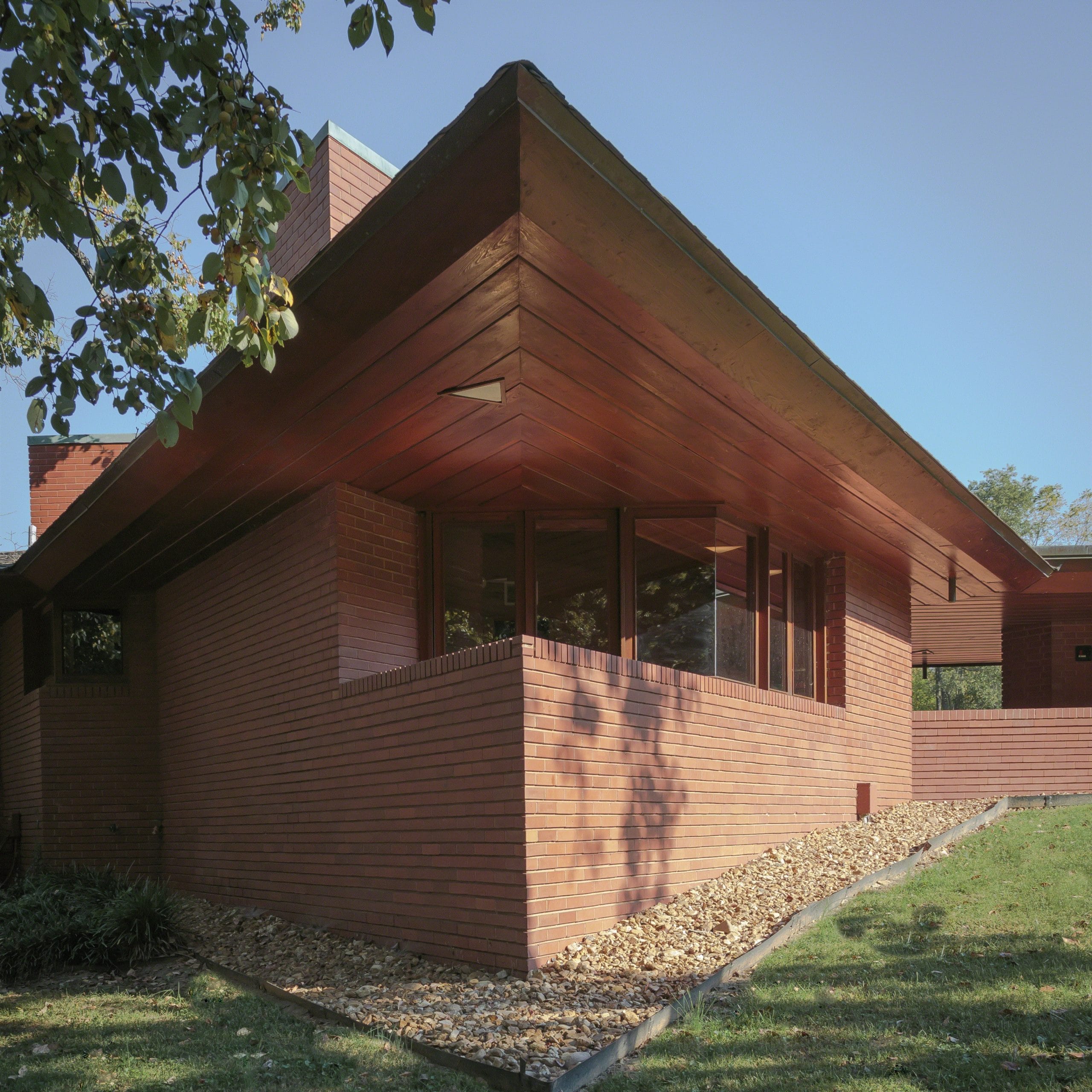 Kraus_House-02-4-gif-2